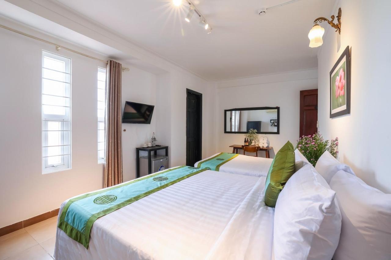 Charming Riverside Hotel フエ エクステリア 写真