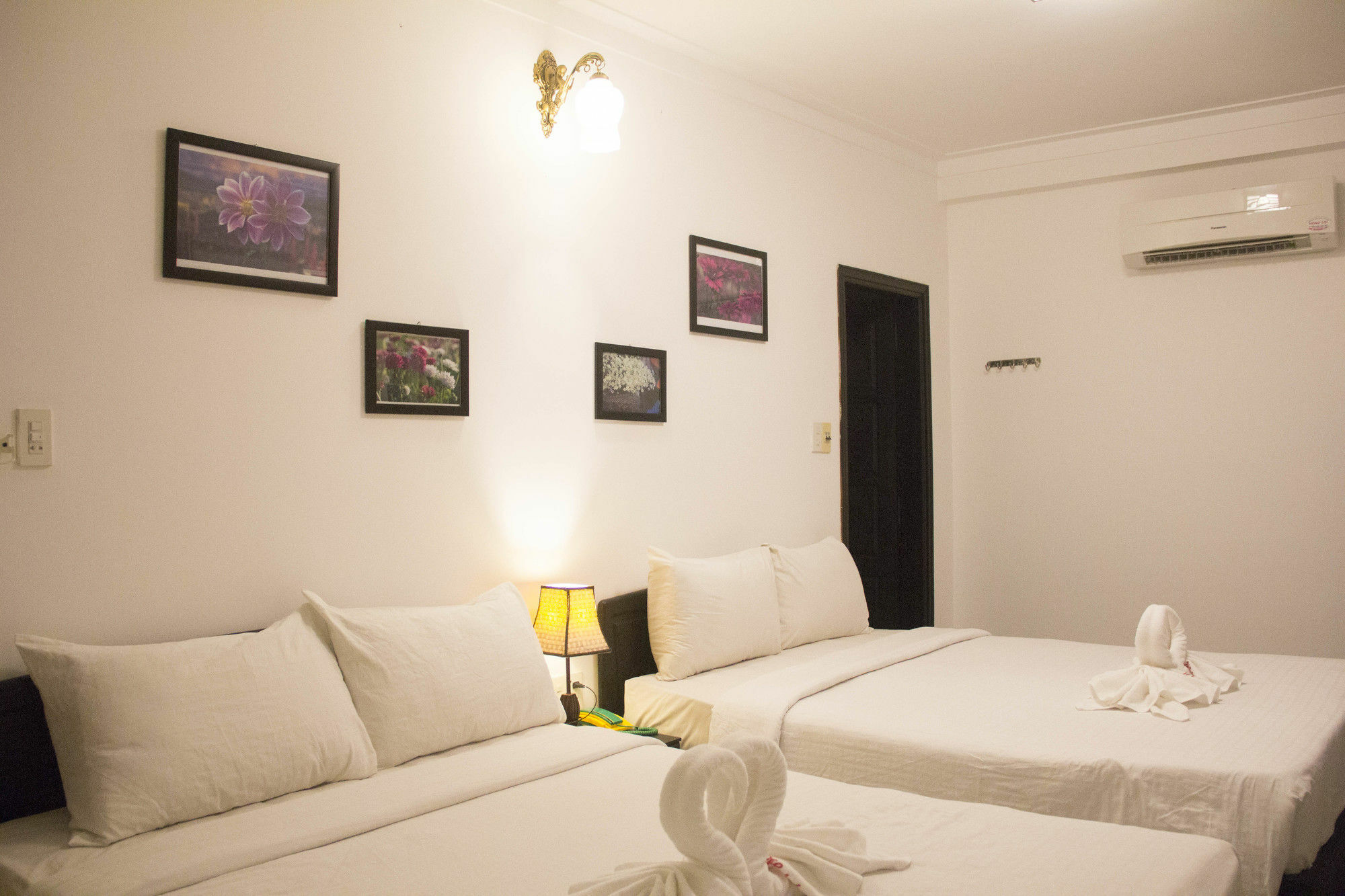 Charming Riverside Hotel フエ エクステリア 写真